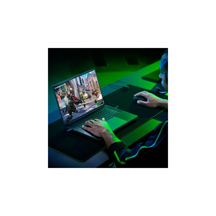 Razer 16" Razer Blade 16 Gaming Laptop (Matte Black)