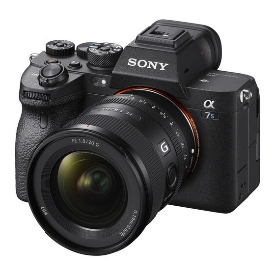 Sony a7S III Mirrorless Camera with Accessories Kit