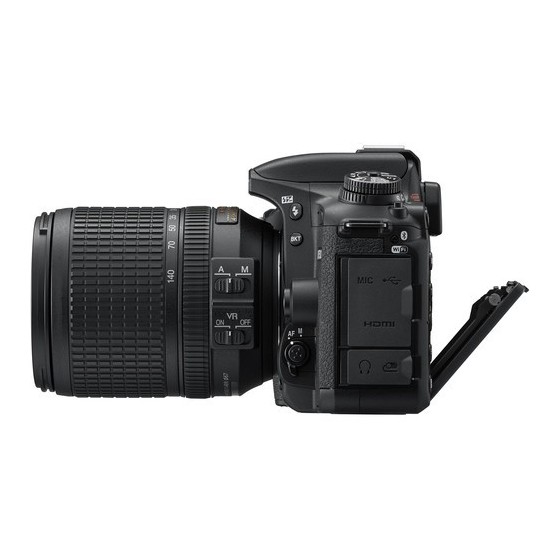 Nikon D7500 DSLR Camera with 18-140mm Lens