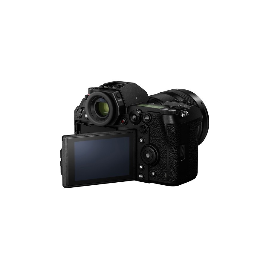 Panasonic Lumix S1 Mirrorless Camera